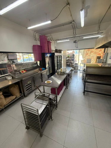 Se Vende Local De Pizzas Funcionando En Maipú