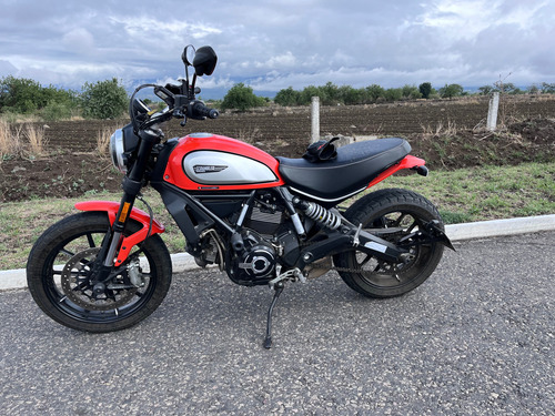Ducati Scrambler Icon Color Tangerina Modelo 2020