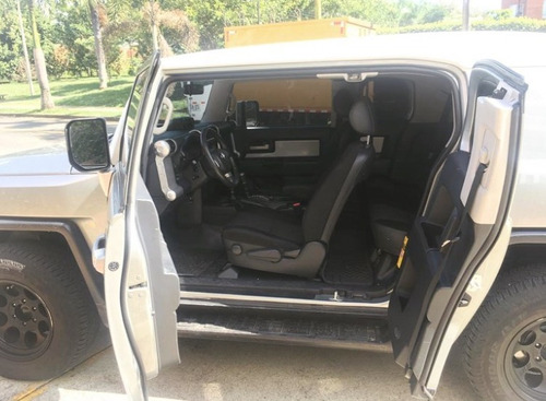 Toyota Fj Cruiser 4x4 4.0 V6 Automatica 3226438097