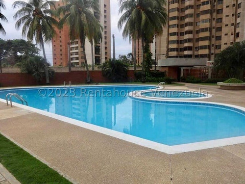 Apartamento En Venta En Av El Milagro Mls #24-6269 O.g