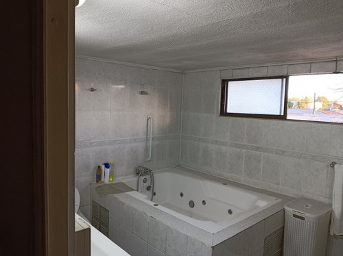 Casa En Venta Esquina Blanca, Maipú