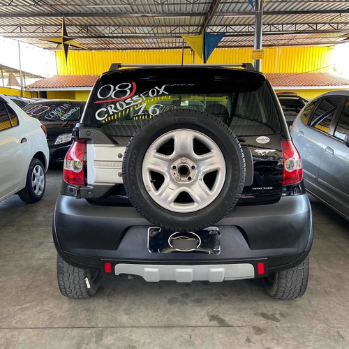 Imagem 4 de 7 de Volkswagen Crossfox 2008 1.6 Total Flex 5p