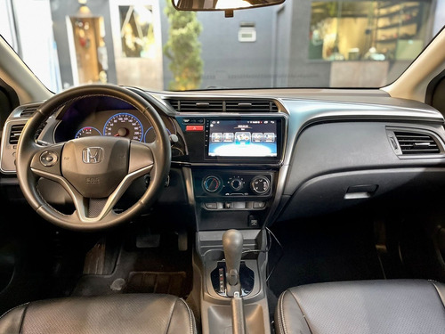 Imagem 13 de 21 de Honda City Lx Automatico 2017 Bancos Couro Metrô São Lucas