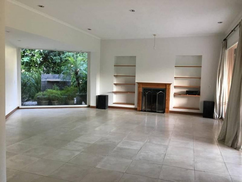 Casa En Venta En El Barrio Cerrado El Talar De Pacheco Tigre