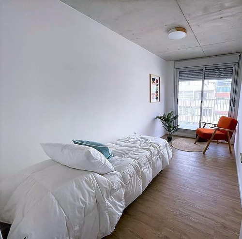 Apartamento De 2 Dormitorios En Maldonado Y Florida