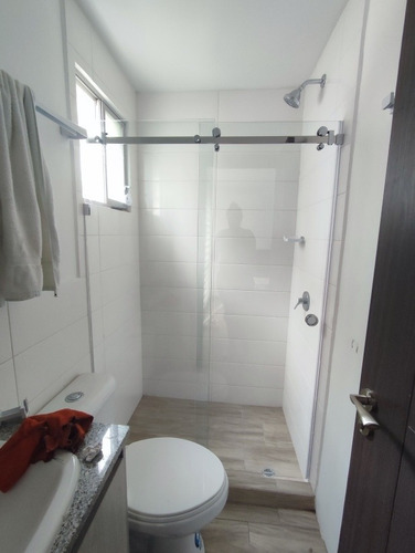 Cortinas De Vidrio Para Baños