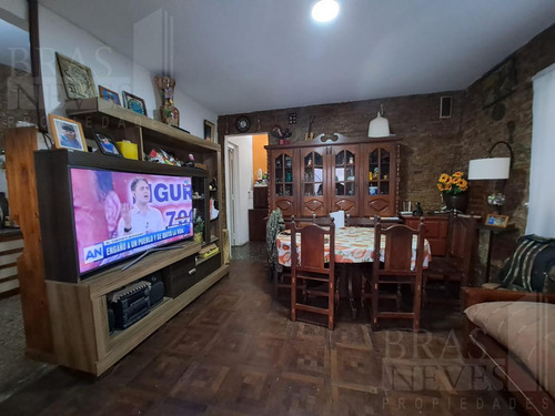 Olivos- Ph Con Patio // 3 Amb.// Prox. Ugarte