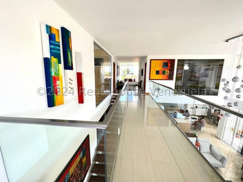 Se Ofrece En Alquiler Extraordinaria Y Hermosa Casa Quinta Ubicada En Lomas De La Lagunita