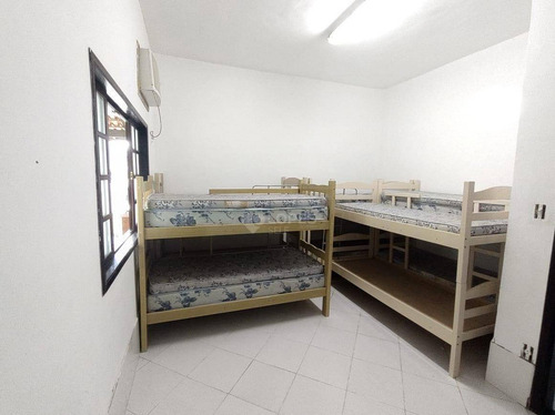 Imagem 15 de 21 de Sítio Com 6 Quartos 4000 M² Por R$ 650.000 - Ipiiba - São Gonçalo/rj - Si0009