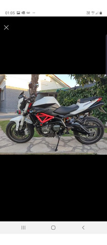 Benelli Tnt 600