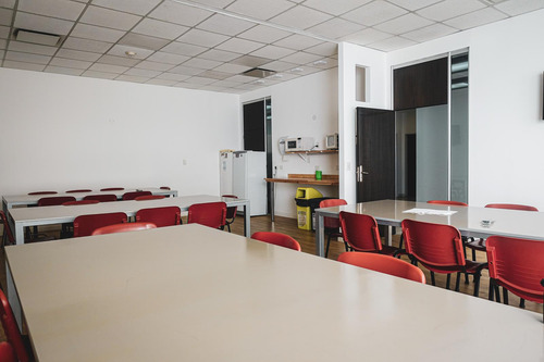 Edificio En Block - Alquiler Y Venta