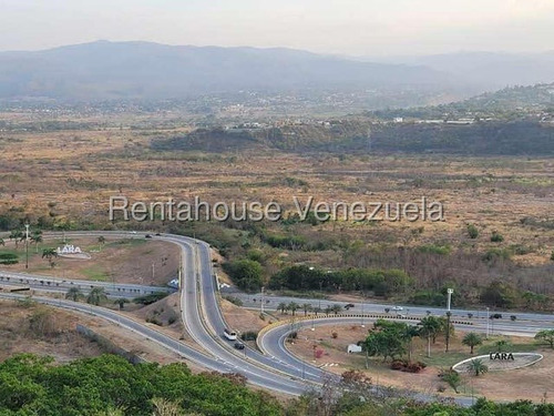 Estefani Salon Vende Apartamento Duplex En Nueva Segovia-lara-25-17768