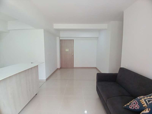 Apartamento En Arriendo Ubicado En Medellin Sector Calasanz (24120).