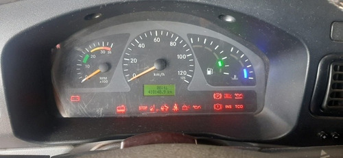 Imagem 5 de 8 de Mercedes Benz Accelo 915