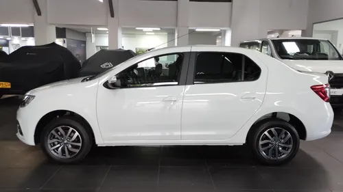 Renault Logan Zen Servicio Especial