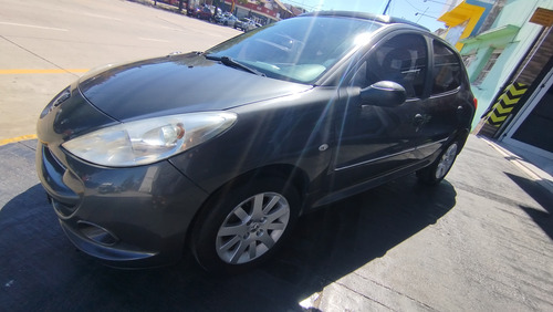 Peugeot 207 1.6 Xt