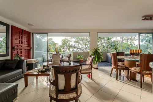 Casa En Venta En San Lucas. Cod V14548