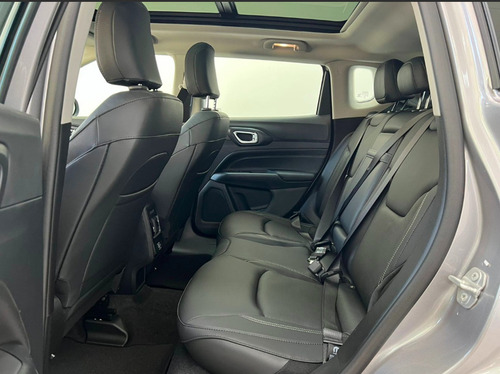 Jeep Compass Longitude T270 AT6 4X2