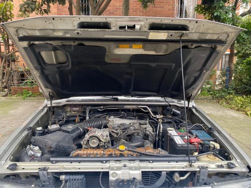 Imagen 13 de 16 de Mitsubishi Montero Wagon V6 3000 Fe 7 Puestos