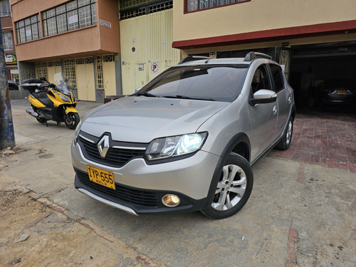 Renault Stepway 1.6 Expression / Zen