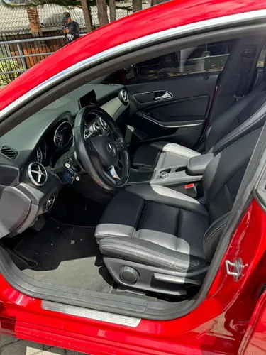 Mercedes Benz Cla 180