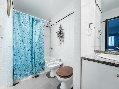 Imagen 10 de 25 de Departamento 3 Ambientes. Villa Crespo. Con Jardín Propio Y Parrilla. 2 Baños