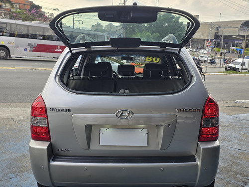 Hyundai Tucson 2.0 MPFI GLS 16V 143CV 2WD GASOLINA 4P AUTOMÁTICO