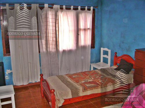 Amplia Casa Sobre Av Tucuman En San Bernardo - Permuta Por 2 Unidades!!