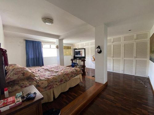 Imagen 12 de 17 de Se Alquila Apto 420 M² -4h+s/5b+s/2p En Chuao