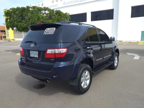 Toyota Fortuner Blindada 4x4