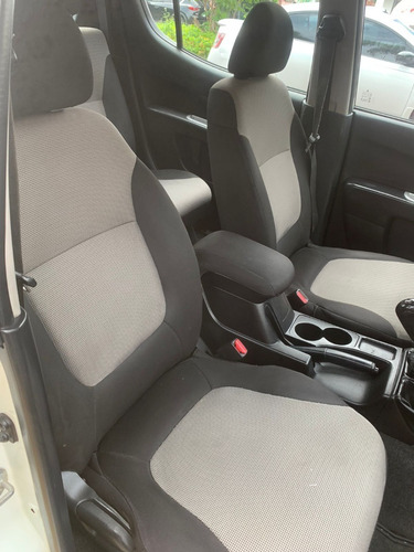 Imagen 14 de 15 de Mitsubishi L200 Diesel Doble Cabina 4x4 2015