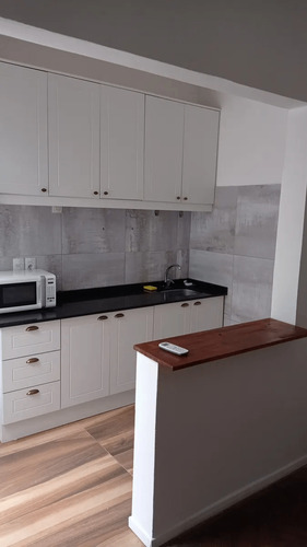 Alquiler Apartamento 1 Dormitorio En Pocitos Bajos Gastos Comunes