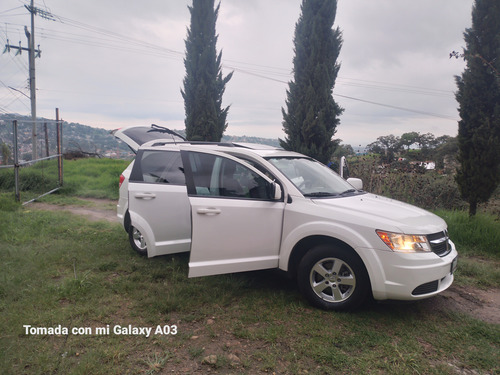 Dodge Journey 2.4 Sxt 7 Pasajeros At