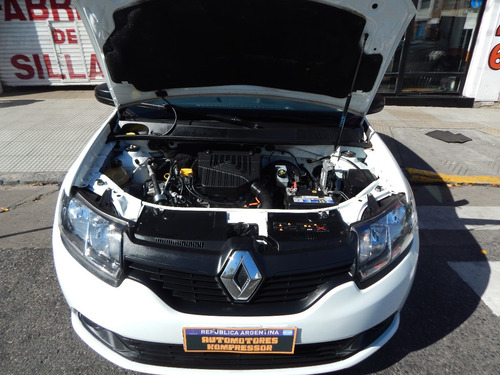Imagen 10 de 15 de Renault Logan 2018 1.6 Authentique Plus 85cv