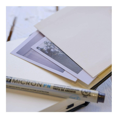 Sakura Sketchbook Hojas Blanco Crema 80 hojas lisas 1 materias unidad x 1 12cm x 12cm sketchbook note