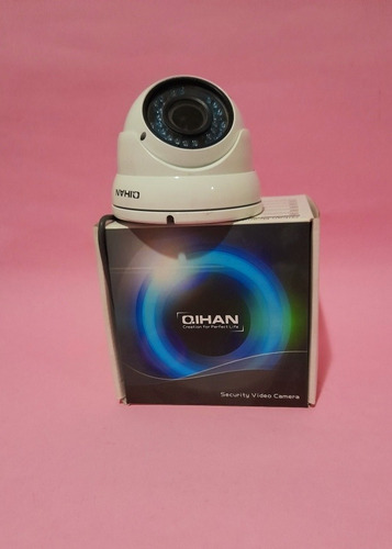 Cámara Analógica Qihan Domo 720 Tvl 2.8m Intemperie