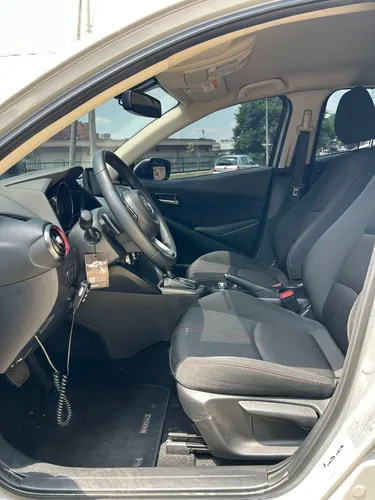 Mazda 2 Sedan 1.5 Grand Touring At