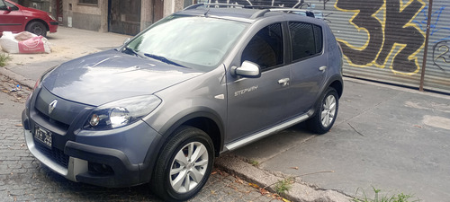 Renault Sandero Stepway 1.6 Luxe