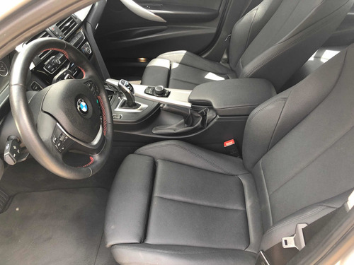 Imagem 10 de 11 de Bmw Serie 3 2017 2.0 Sport Active Flex Aut. 4p