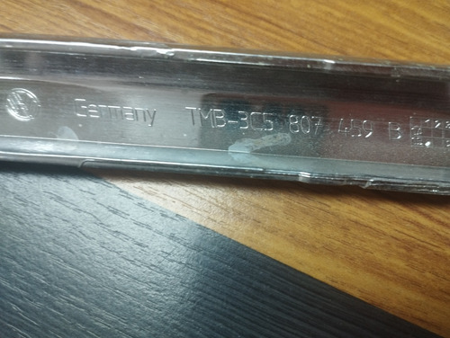 Platina Cromada Parachoque Trasero Volkswagen Passat