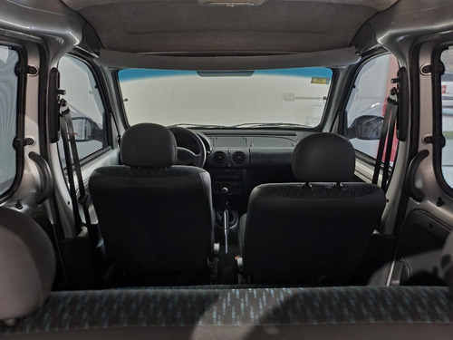 Imagen 10 de 12 de Renault Kangoo 2015 1.5 Dci