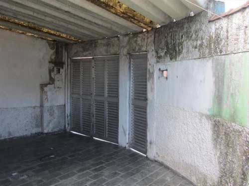 Imagem 5 de 10 de Garagem Para 02 Carros Precisa De Reforma Ideal Para Comércio Perto De Tudo Como Mercados Padarias Farmácia Escolas E Ponto De Ônibus E Lotação - Hm773