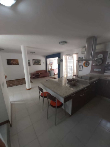 Imagen 4 de 22 de Excelente Townhouse Duplex Urbanizacion Brisasdel Mar Conjunto Villavel 3 Minutos Del Sambil