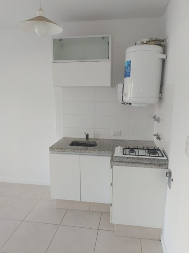 En Venta- Dpto Monoambiente Con Balcón - Alquilado - Zona Utn, Corrientes 1300, Rosario