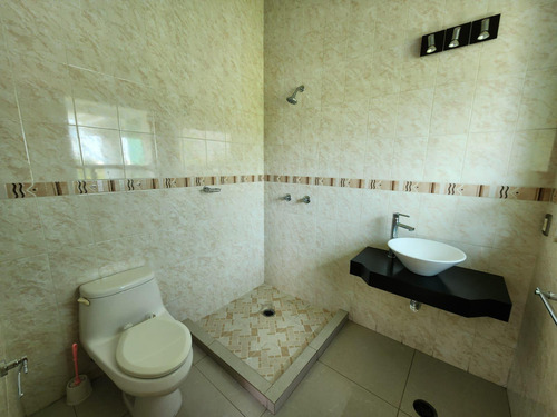 Casa En Renta En Morelos, Fraccionamiento Lomas De Cocoyoc