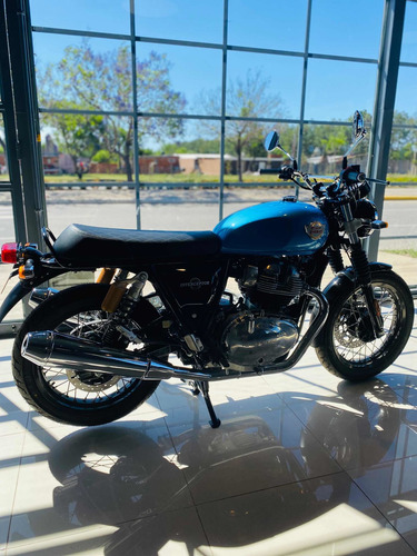 Imagen 1 de 15 de Royal Enfield Interceptor 650 Ventura Blue