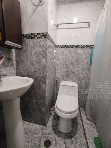 Imagen 13 de 14 de Invalmhouse Inmobiliaria. Apartamento En Venta Semi Amueblado En Jardines De Castillejo. Guatire Estado Miranda.