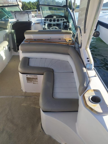 Lancha Focker 320 Com Parelha 200hp