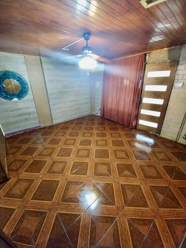 Venta De Casa Con Negocio Comercial, Facilidad De Pago