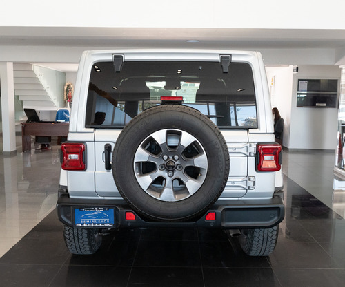 Jeep Wrangler 3.6 Unlimited Sahara 4x4 At